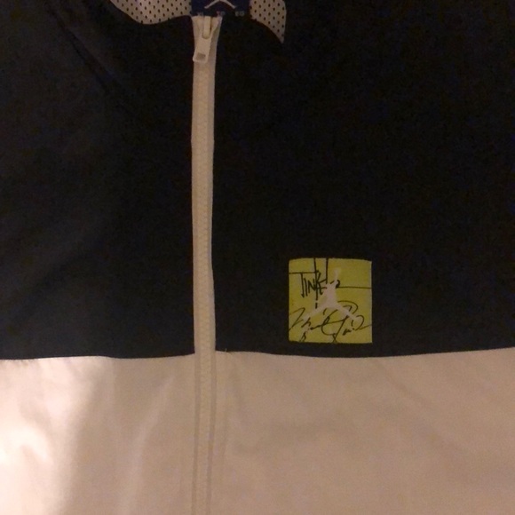 Jordan windbreaker - Picture 2 of 4